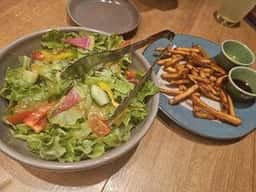 PISOLA 鈴鹿中央通店