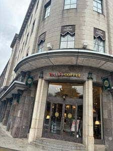 タリーズコーヒー 日本大通り店