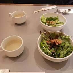 8TH SEA OYSTER Bar 阪急グランドビル店