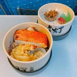 東華軒 新幹線待合売店