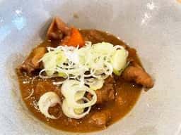 元祖 もつ煮込み たかさご 泊本店