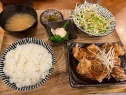 おばんざいとからあげ らくから