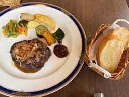 ハンバーグ専門店 リシャルツ