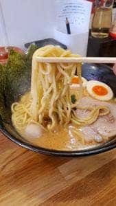 横浜家系ラーメン 赤家 田無店