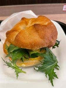 カフェ・ベローチェ 上野三丁目店