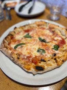 KEVELOS 明治神宮前店