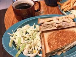 ワールドネイバーズカフェ 清澄白河 WORLD NEIGHBORS CAFE 清澄白河