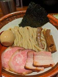 長男、ほそのたかし