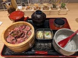 黒毛和牛 博多牛まぶし 武蔵