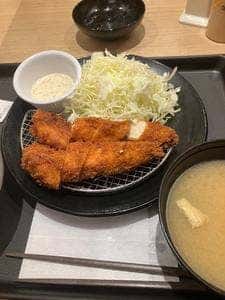 松屋 / 松のや 穴生店