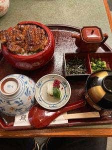 鰻 木屋