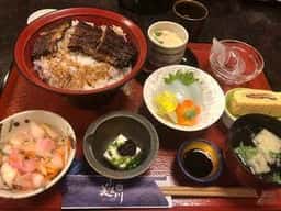 活うなぎ 美濃川