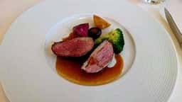 フレンチキュイジーヌ レストラン オザミ