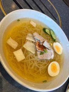 元祖平壌冷麺屋川西店