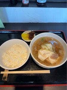 肉吸い、卵かけご飯 豊田屋