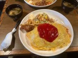 オムライス ひとみ
