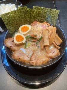 京都一乗寺らーめん 凌