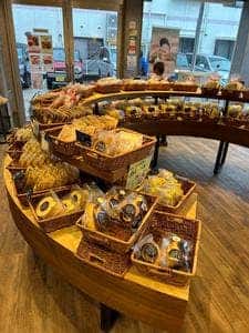 淡路島ばぁむ工房 maaru factory