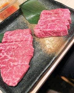 美味しいお肉の店 やまの