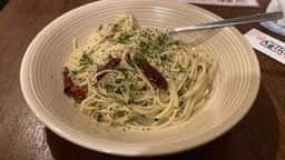 トラットリアアーリオ