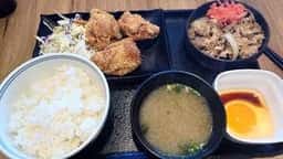 吉野家 横須賀三春町店