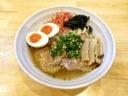至高の出汁と麺たかや