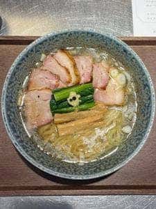 麺とスープの店 歩き出せ、クローバー