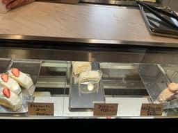 cafe&patisserie 右膝のひととき。