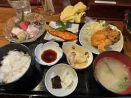 酒菜 お食事処 しまや