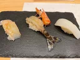 鮨はくと