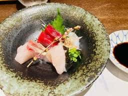 炭火と酒 心月