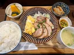 江戸堀焼豚食堂