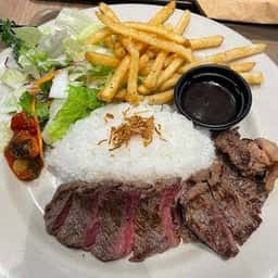 T.N.MEAT WORKS PREMIUM BEEF AND WINE アトレ品川