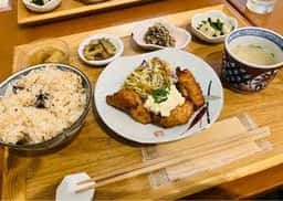 食堂たんと