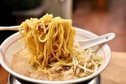 ラーメンとお酒 yonaki