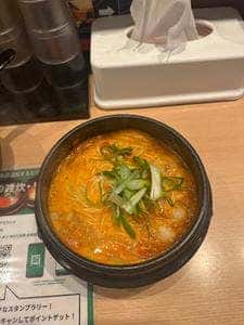 ホルモンラーメン8910白寿 赤坂店