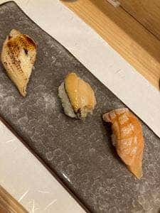 鮨はくと