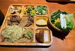 風にふかれて 津