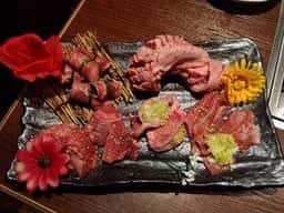 焼肉食べ放題 カルビとタン 梅田店