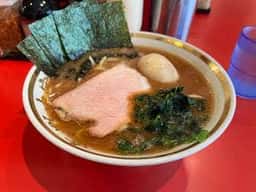 横濱ラーメン 裏野中家