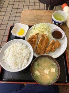 丸安食堂