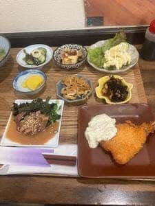 骨付きカルビ 肉八