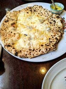 ピッツェリア ベントエマーレ 新潟