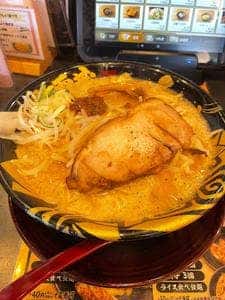 ハルピン味噌らーめん 雷蔵 広丘駅前店