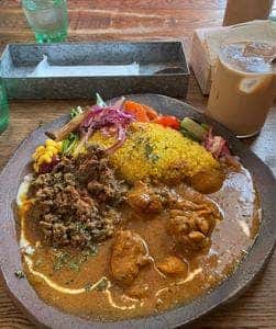 スパイスカレー専門店 NANAMAL CURRY
