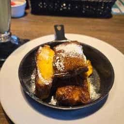 港屋珈琲 四日市インター店