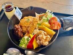 Restaurant & Cafe さすらい