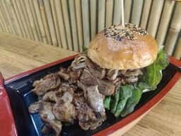 KYONOMIYAKO BURGER