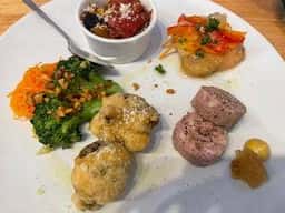 エストトウキョウ ウーノ