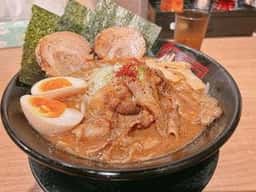 金澤濃厚豚骨ラーメン 神仙